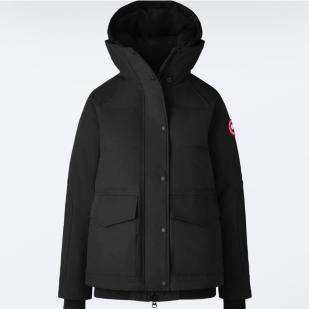 Women’s Canada Goose Deep Cove Bomber- Brand New with Tags!!